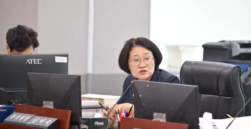 제384회 임시회 제2차 경기도교육청예산결산특별위원회_10