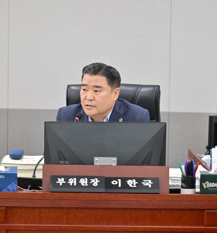 제384회 임시회 제2차 경기도교육청예산결산특별위원회_3