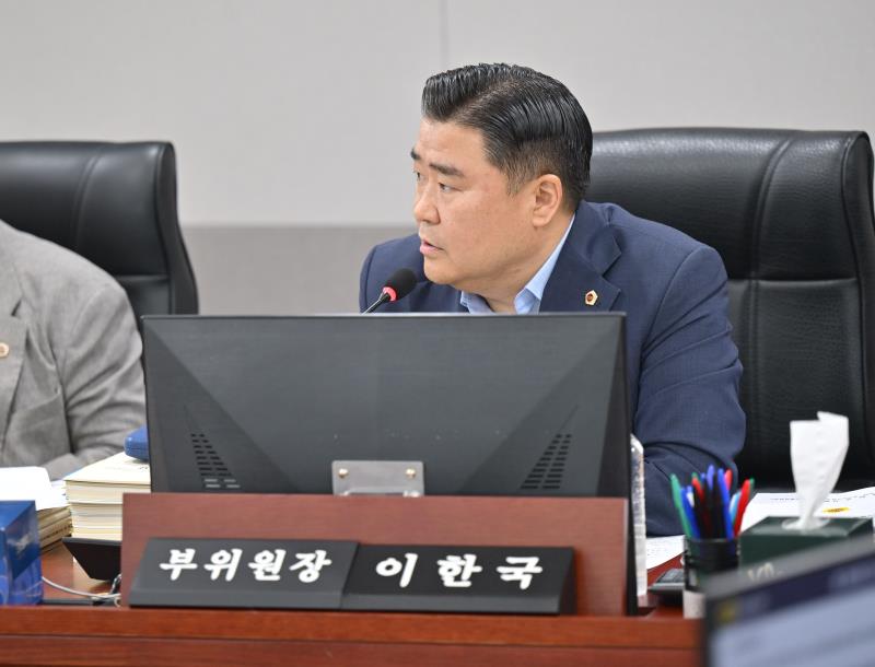 제384회 임시회 제2차 경기도교육청예산결산특별위원회_6