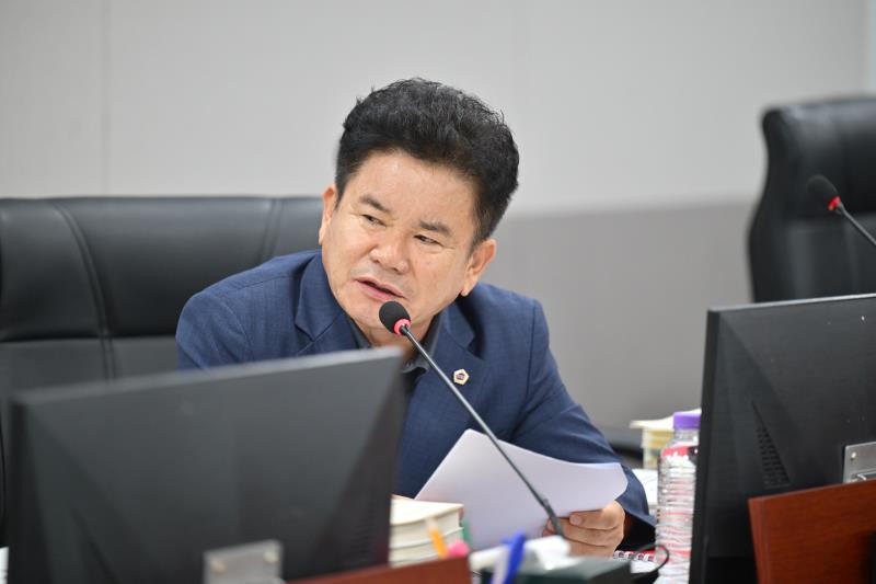 제384회 임시회 제2차 경기도교육청예산결산특별위원회_10