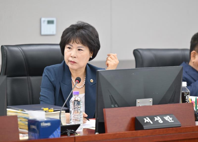 제384회 임시회 제2차 경기도교육청예산결산특별위원회_4