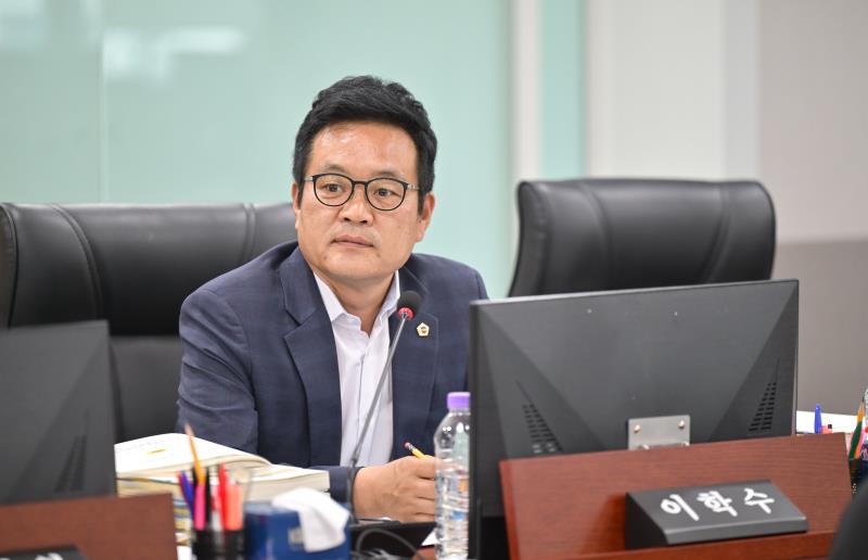 제384회 임시회 제2차 경기도교육청예산결산특별위원회_4