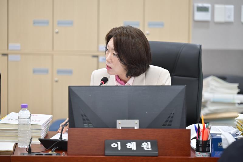 제384회 임시회 제2차 경기도교육청예산결산특별위원회_6