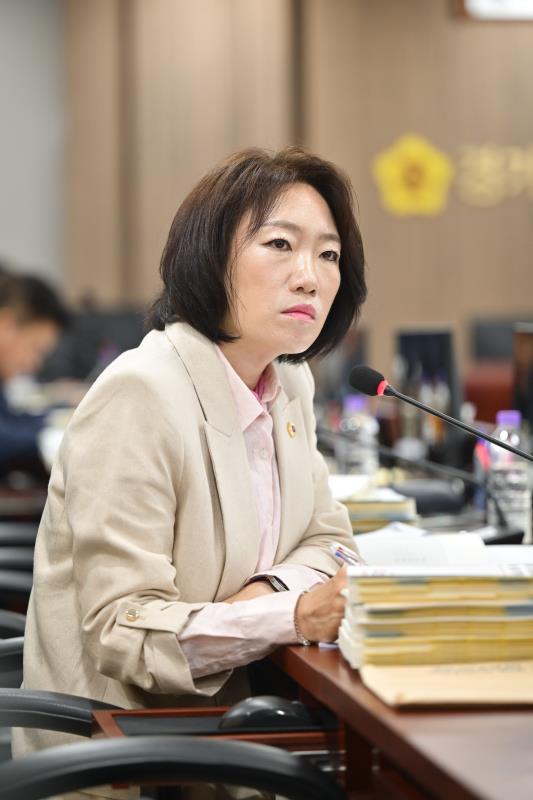 제384회 임시회 제2차 경기도교육청예산결산특별위원회_10
