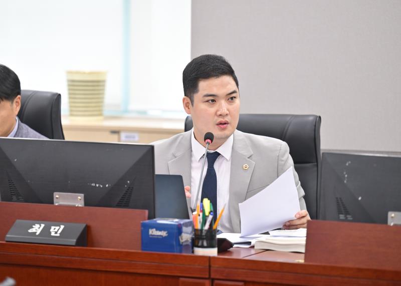 제384회 임시회 제2차 경기도교육청예산결산특별위원회