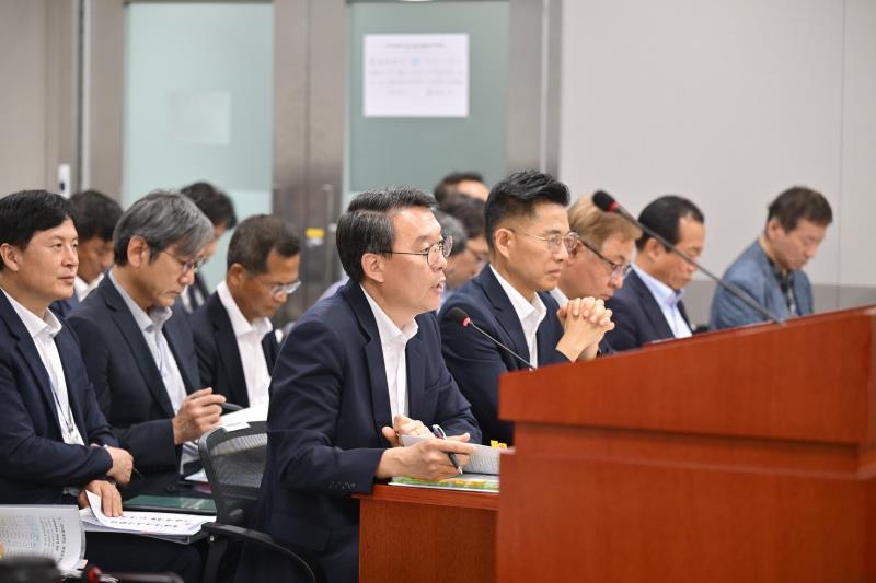 제384회 임시회 제1차 경기도청예산결산특별위원회 사진 2