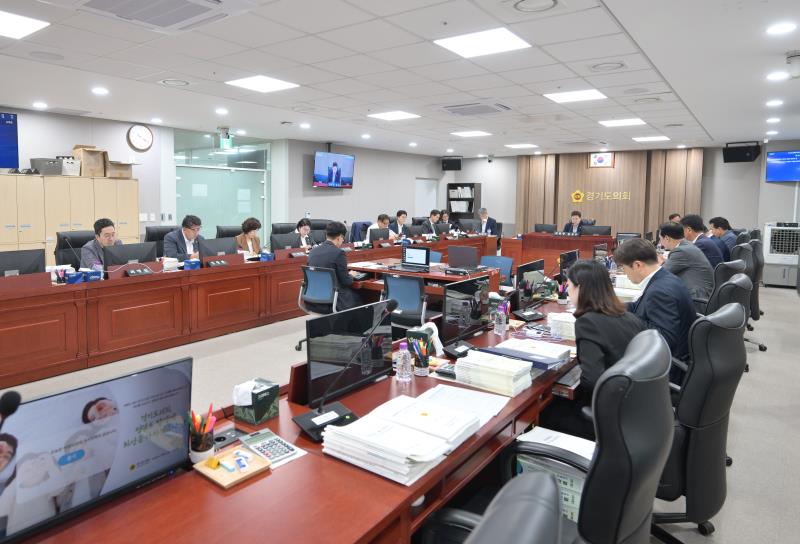 제384회 임시회 제1차 경기도청예산결산특별위원회 사진 4