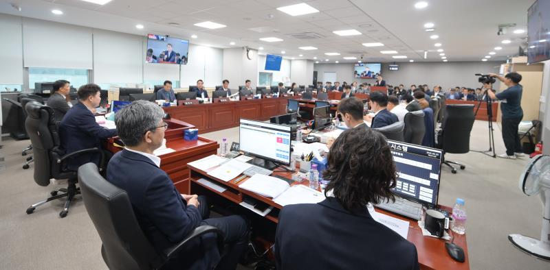제384회 임시회 제1차 경기도청예산결산특별위원회 사진 7