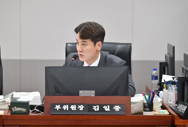 제384회 임시회 제1차 경기도청예산결산특별위원회_2