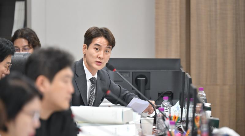 제384회 임시회 제1차 경기도청예산결산특별위원회_7