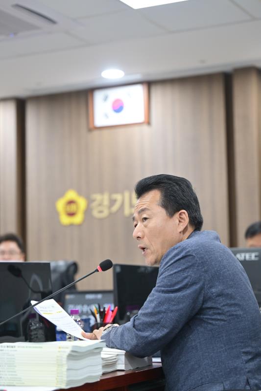 제384회 임시회 제1차 경기도청예산결산특별위원회_6