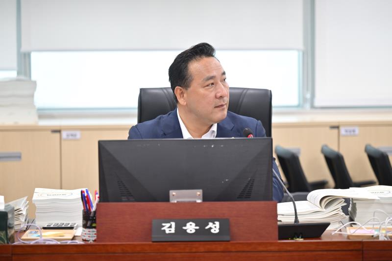 제384회 임시회 제1차 경기도청예산결산특별위원회_9