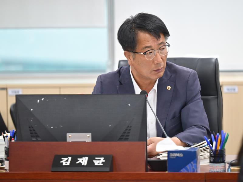 제384회 임시회 제1차 경기도청예산결산특별위원회_2