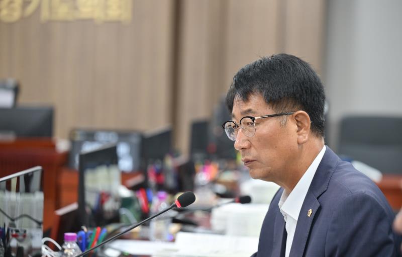 제384회 임시회 제1차 경기도청예산결산특별위원회_10