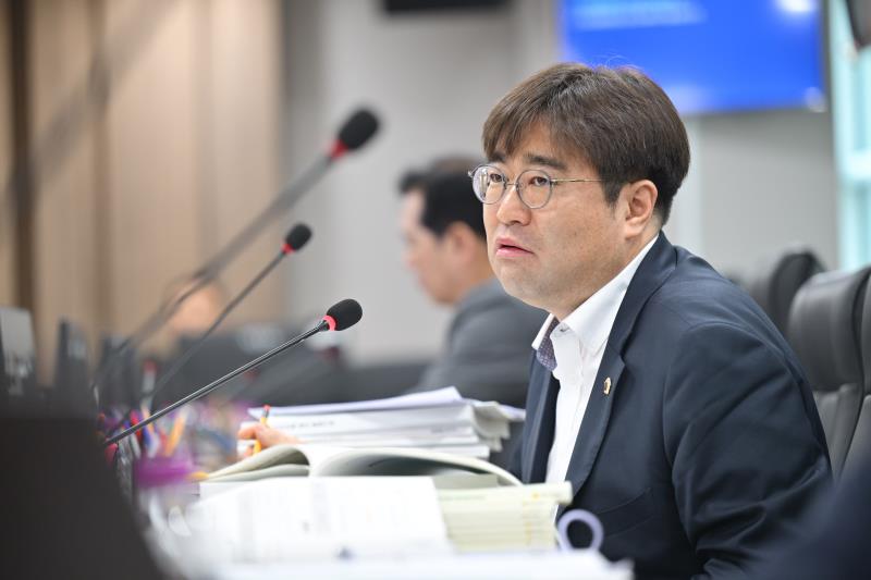제384회 임시회 제1차 경기도청예산결산특별위원회_7
