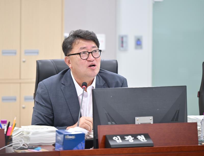 제384회 임시회 제1차 경기도청예산결산특별위원회_2