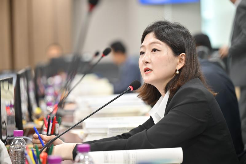 제384회 임시회 제1차 경기도청예산결산특별위원회_10