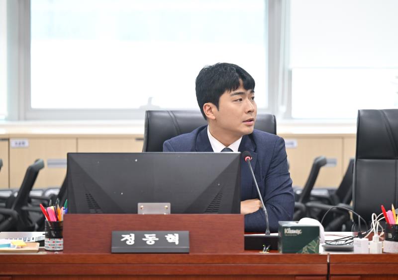제384회 임시회 제1차 경기도청예산결산특별위원회_3