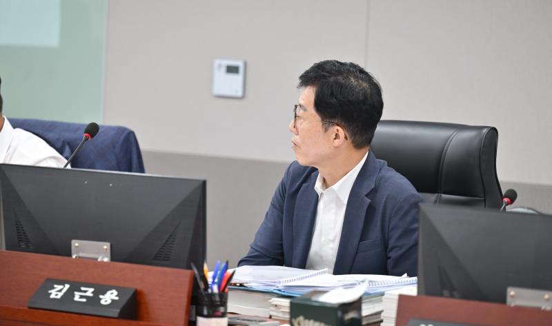 제384회 임시회 제1차 경기도청예산결산특별위원회_2