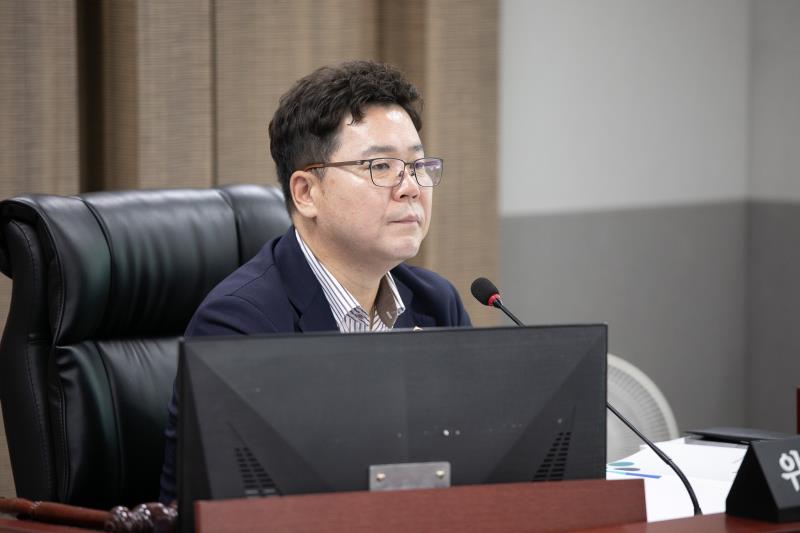 제384회 임시회 제2차 경기도청예산결산특별위윈회 _3
