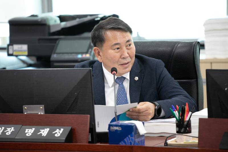 제384회 임시회 제2차 경기도청예산결산특별위윈회 _6