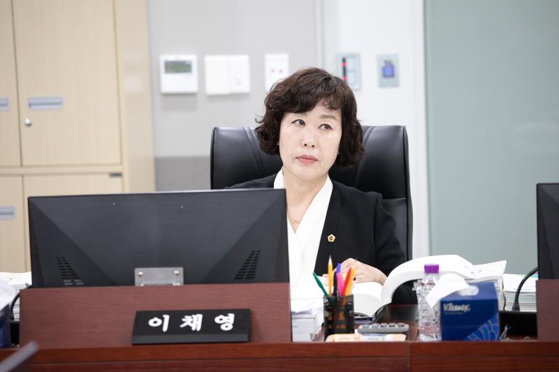 제384회 임시회 제2차 경기도청예산결산특별위윈회 _3