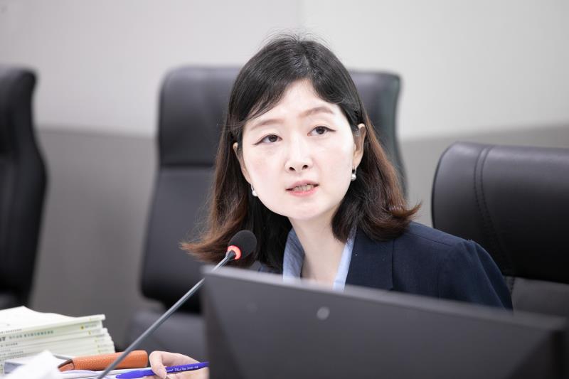 제384회 임시회 제2차 경기도청예산결산특별위윈회 _9