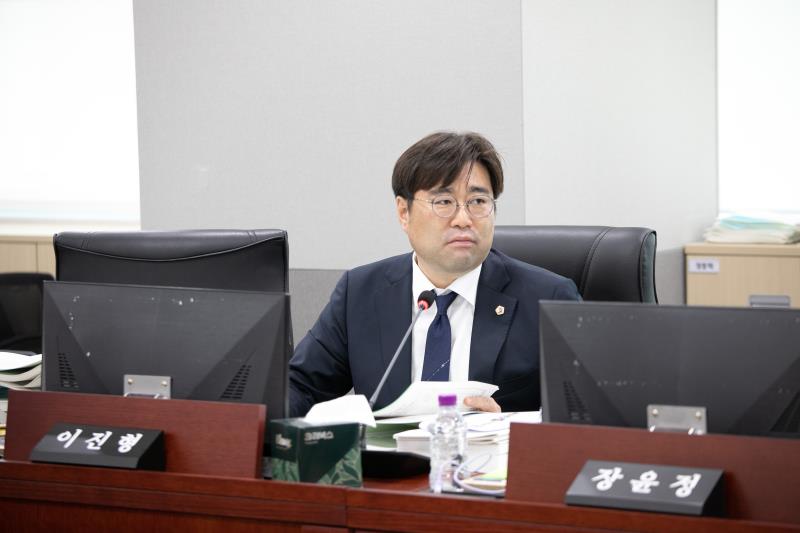 제384회 임시회 제2차 경기도청예산결산특별위윈회 _3