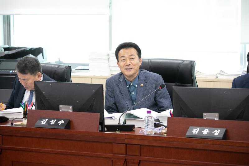 제384회 임시회 제2차 경기도청예산결산특별위윈회 _5