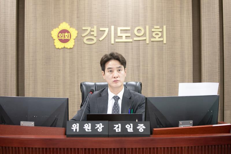 제384회 임시회 제3차 경기도청예산결산특별위윈회_6