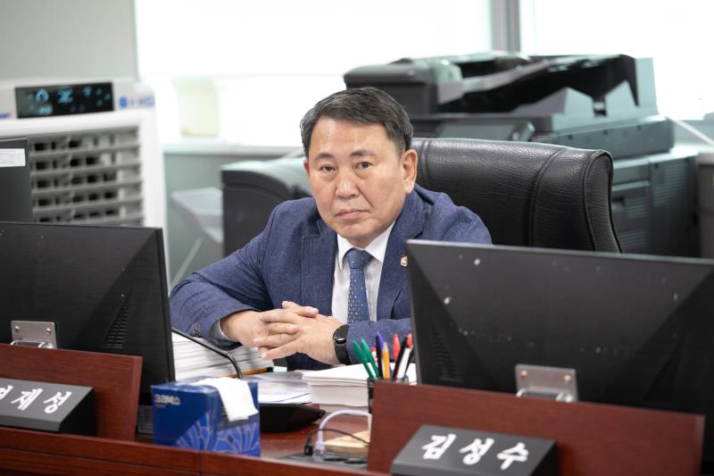 제384회 임시회 제3차 경기도청예산결산특별위윈회_3