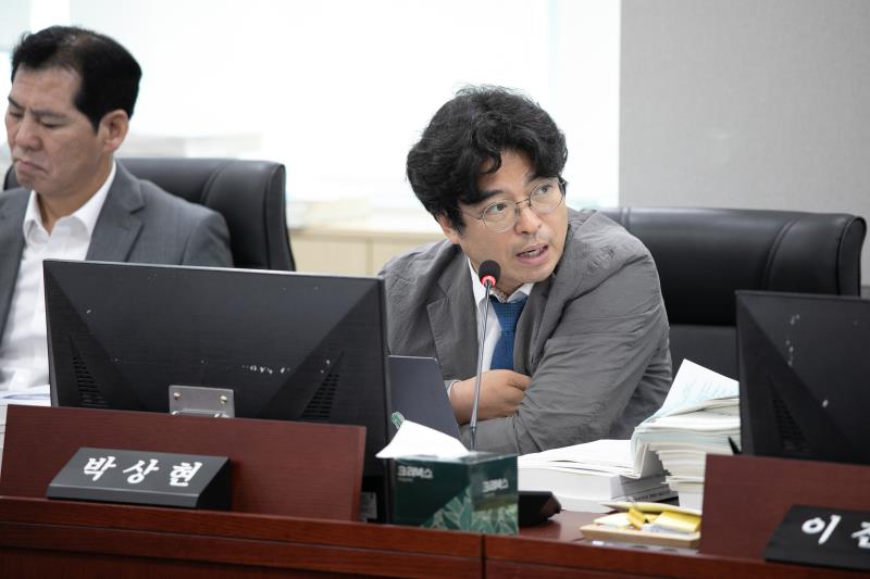 제384회 임시회 제3차 경기도청예산결산특별위윈회_3