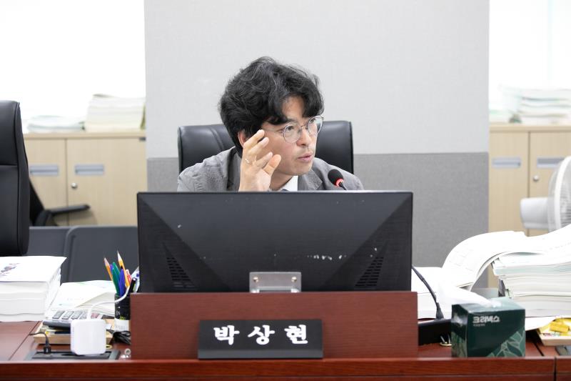 제384회 임시회 제3차 경기도청예산결산특별위윈회_10