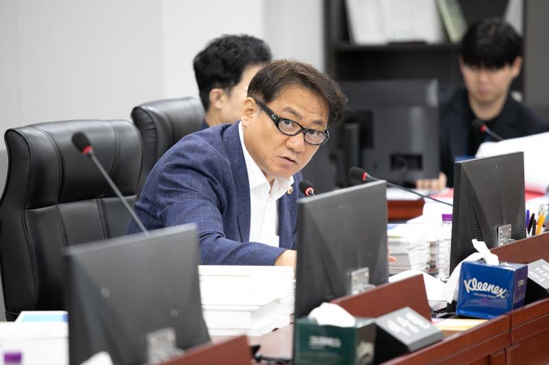 제384회 임시회 제3차 경기도청예산결산특별위윈회_3