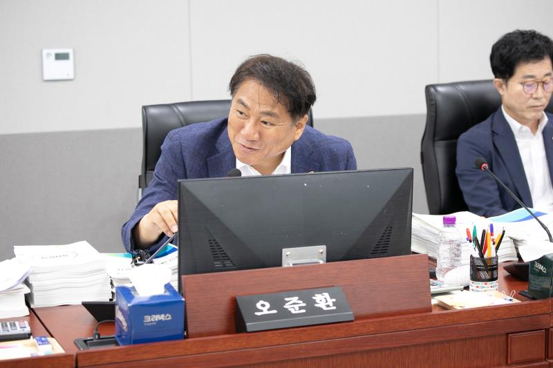 제384회 임시회 제3차 경기도청예산결산특별위윈회_7