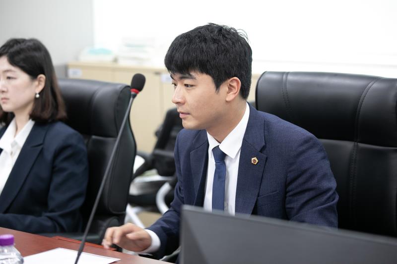 제384회 임시회 제3차 경기도청예산결산특별위윈회_3