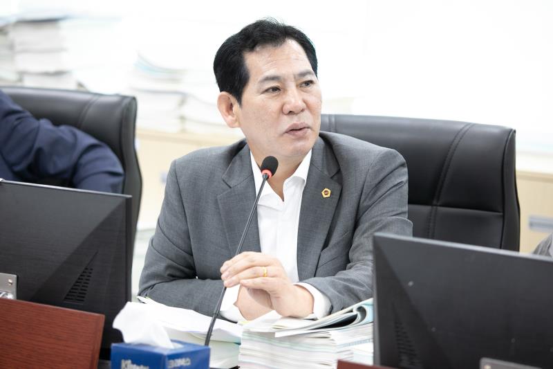 제384회 임시회 제4차 경기도청예산결산특별위윈회_7