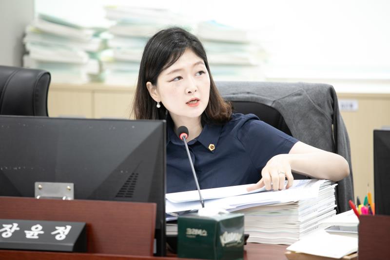 제384회 임시회 제4차 경기도청예산결산특별위윈회_10