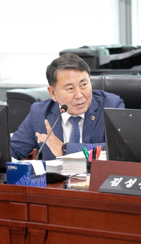 제384회 임시회 제4차 경기도청예산결산특별위윈회_5