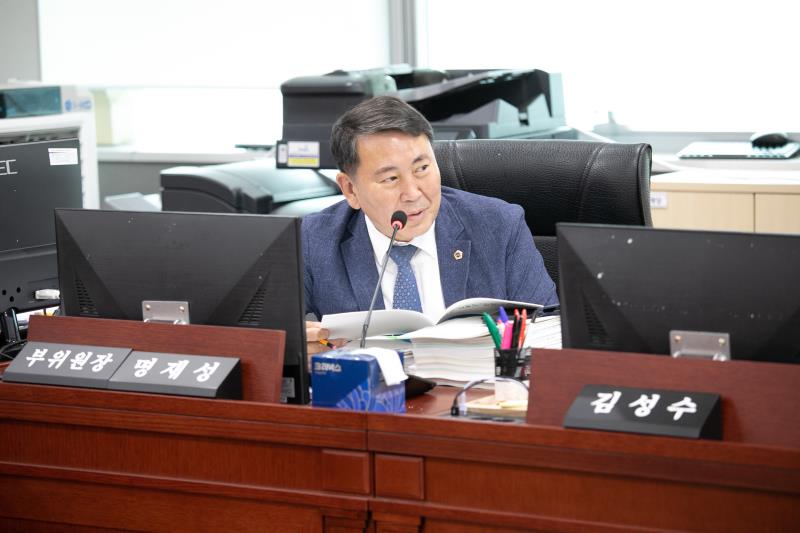 제384회 임시회 제4차 경기도청예산결산특별위윈회_10