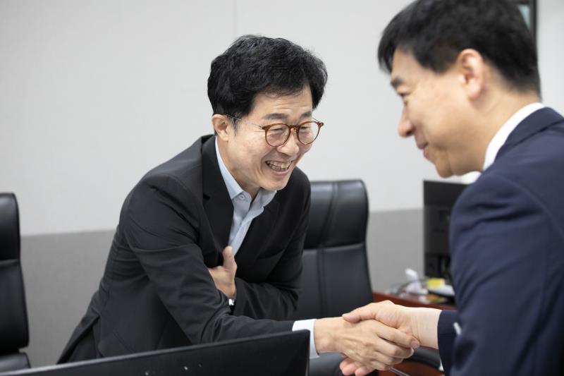 제384회 임시회 제4차 경기도청예산결산특별위윈회_3