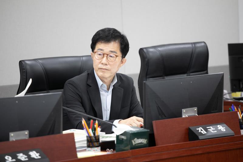 제384회 임시회 제4차 경기도청예산결산특별위윈회_4
