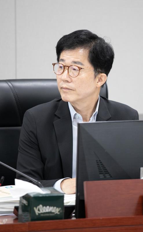 제384회 임시회 제4차 경기도청예산결산특별위윈회_5