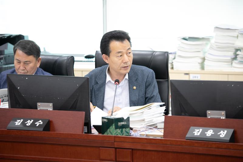 제384회 임시회 제4차 경기도청예산결산특별위윈회_3