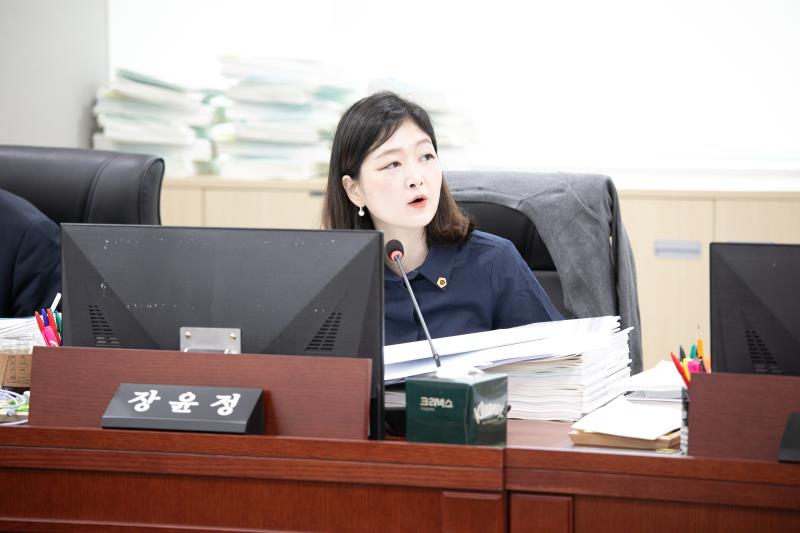 제384회 임시회 제4차 경기도청예산결산특별위윈회_3