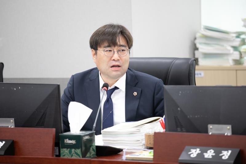 제384회 임시회 제4차 경기도청예산결산특별위윈회_5