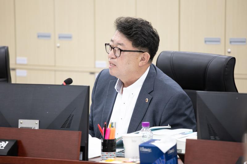 제384회 임시회 제4차 경기도청예산결산특별위윈회_5