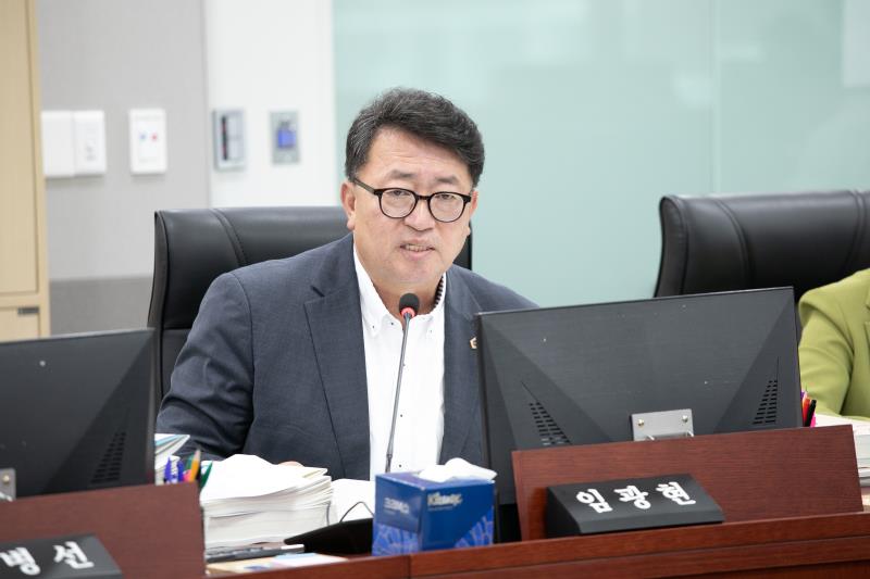 제384회 임시회 제4차 경기도청예산결산특별위윈회_7