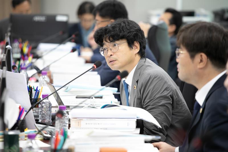 제384회 임시회 제4차 경기도청예산결산특별위윈회_2