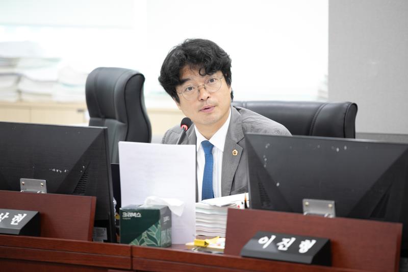 제384회 임시회 제4차 경기도청예산결산특별위윈회_4